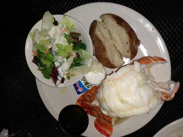 lobsterplate.jpg