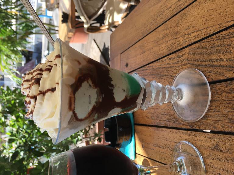 After 8 sundae with mint liquer 3.JPG